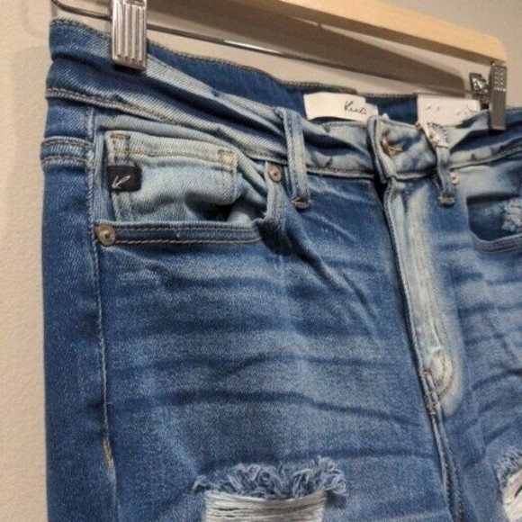 NWT Kancan Women's High Rise Super Skinny Size 7/27 Destroyed Stone Wash - Picture 7 of 14